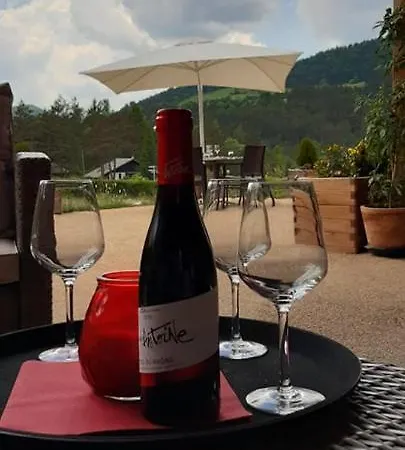 מלון L'inattendu Le Vernet (Alpes-de-Haute-Provence)